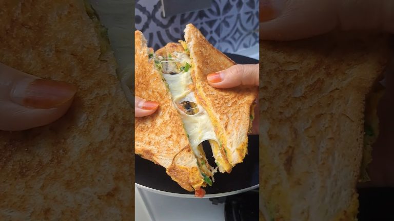 Sandwich #sandwich #egg #food #bread #crispy #cheese #yummy #foodie #foodlover