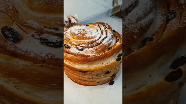 A beautiful and soft delicious bun #sweetfoods #bun #bunstyles #cook #булочки #ключи #хлеб #bread