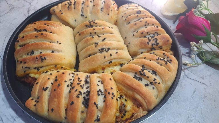 Paneer Stuffed Braided Bread Roll | Bakery style paneer bread roll recipe | Braided bun roll