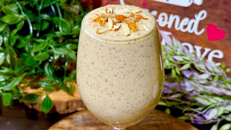 ഇന്നൊരു ബ്രേക്ക്ഫാസ്റ്റ് സ്മൂത്തിയായാലോ 😍/Oats Smoothie /Healthy diet / Diet recipes