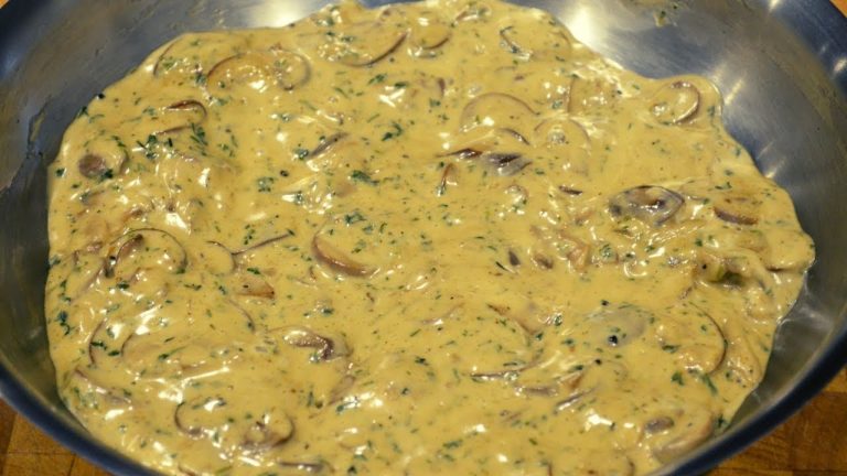Creamy Garlic Mushroom Sauce | How To Make Recipe