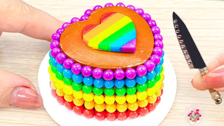 How to Make Miniature Cake Decorating ideas with Chocolate | Best of Mini Rainbow KitKat Cake Recipe