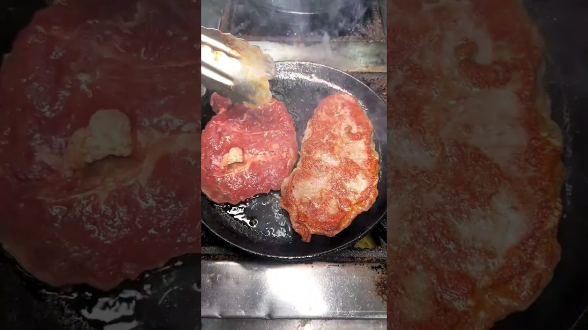 Mouth-Watering Street Steak: Watch It Sizzle Right on the Spot