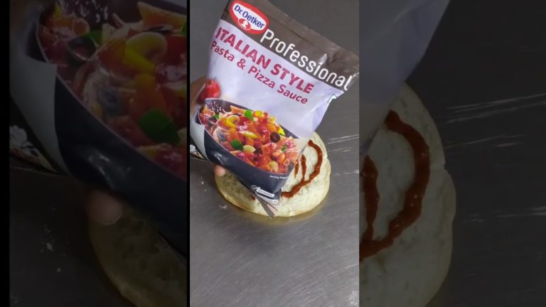 ITALIAN STYLE PASTA & PIZZA  pizza making pizza recipe ‪ #youtubeshorts  #shorts #pizza