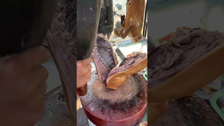 It's said that this is the world leader's favorite food #food #specialfood