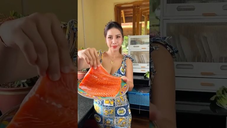how to make salmon fish recipe #shortfeed #shorts #shortvideo #food #cooking #eating #delicious