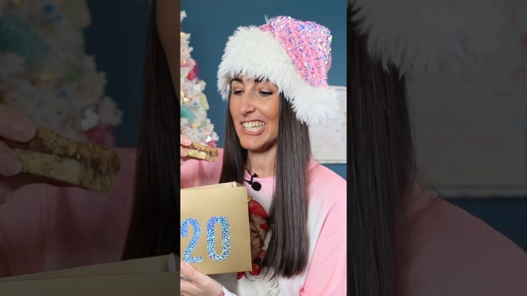 Advent Day 20 🎄 Toffee Bars are so freaking delicious! You HAVE to try this one!! #christmas