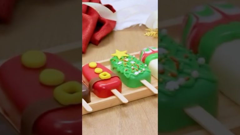 Christmas Cakesicles | Part 1 | Christmas Dessert Ideas #shorts #christmas #cakesicles