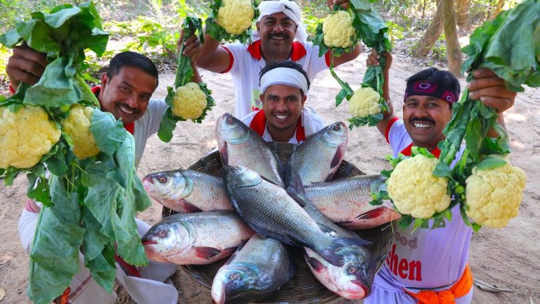 Bengali special Fulkopi diye Katla macher jhol | Gobi fish curry recipe cooking for village people