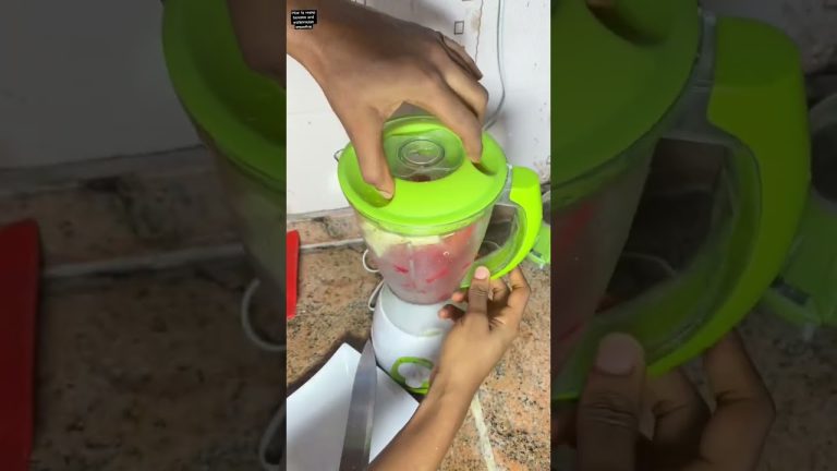 How to make banana and watermelon smoothie