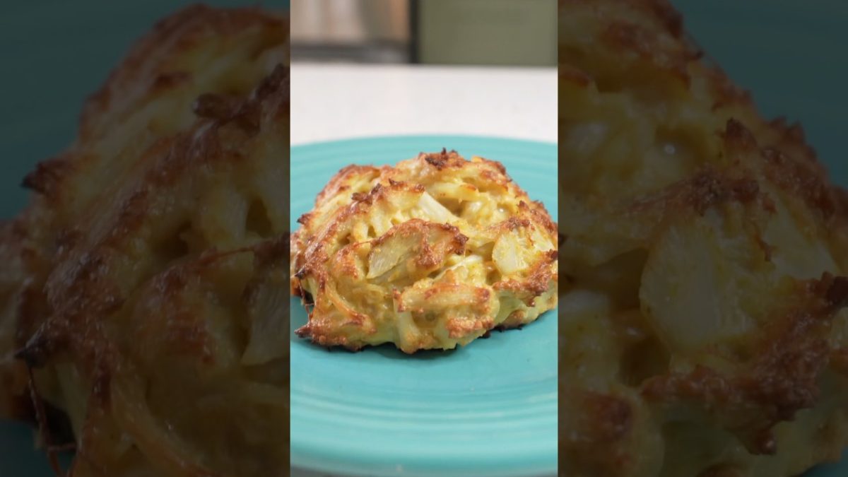 Best Seafood in North America? Crab Cakes #seafood #crab #crabcakes