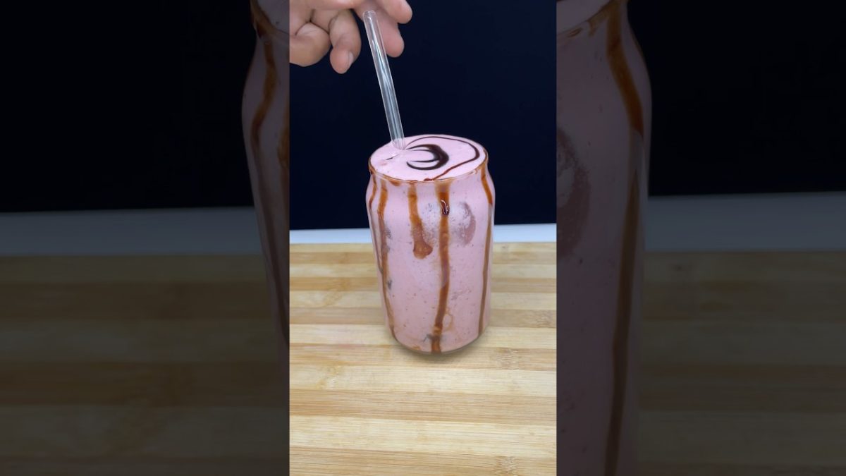Strawberry Shake 🍓🍓 #cooking #shorts #asmrcooking #strawberry