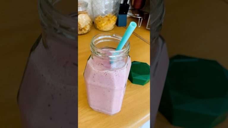 #journeyto1k #inshot2025 #food #vlogmasvibes #juice #smoothie #vlogmas #happychristmas #shopping