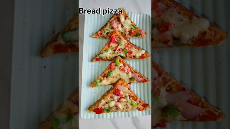 Bread Pizza Recipe Without Oven #shorts #bread #breadpizza #pizza #pizzarecipe #youtubeshorts