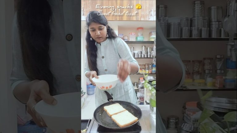 Only 3 ingredients evening sweet bread snacks|Bread toast🍞 #saranyascreation #food #breadtoast