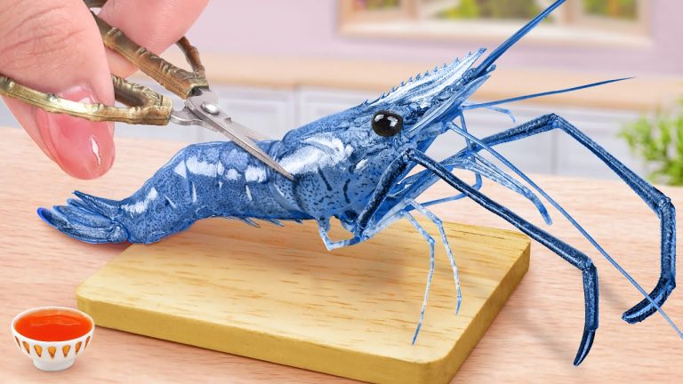 🍤 Satisfying Delicious Seafood Miniature Karaage Shrimp Best Crispy Recipe 🦐 Mina Mini Kitchen