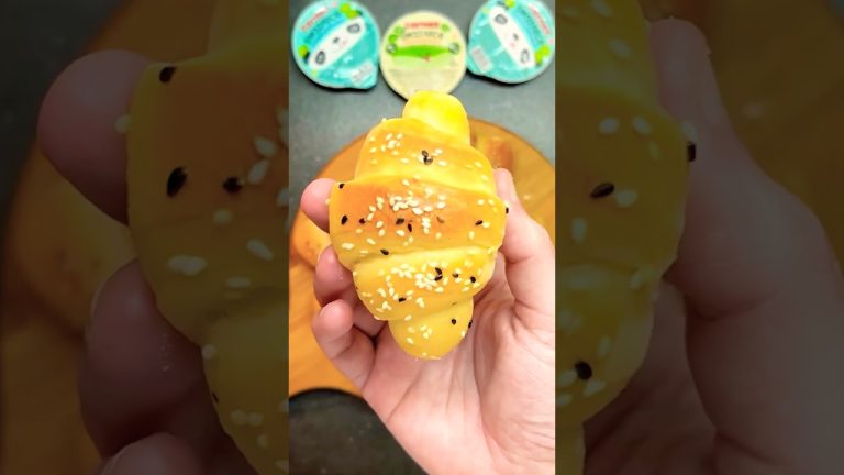 JEDINI recept za domaće KIFLICE koji ti TREBA!🥐✨ #shorts #kiflice #domacirecepti  #gastrobrat