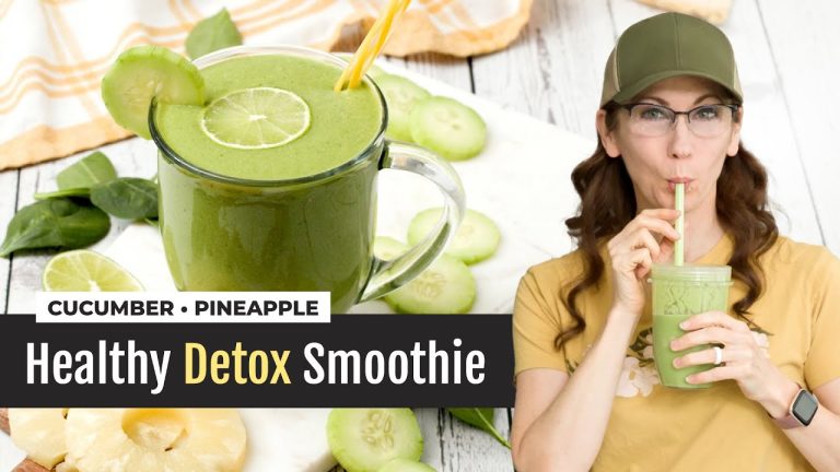 Detox Smoothie with Cucumber, Pineapple, Ginger and Lime