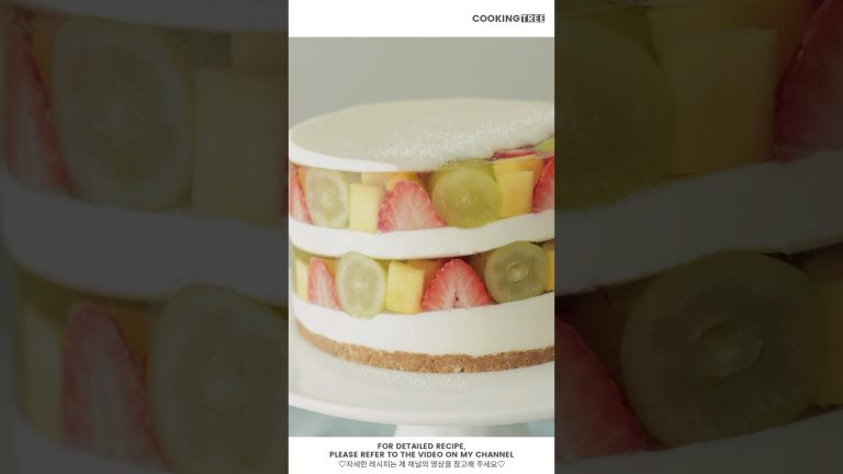 이런 치즈케이크 처음 보셨죠? 사선 비주얼이 독특해요![노오븐 과일 치즈케이크 No-Bake Fruit Cheesecake] #Shorts #Baking