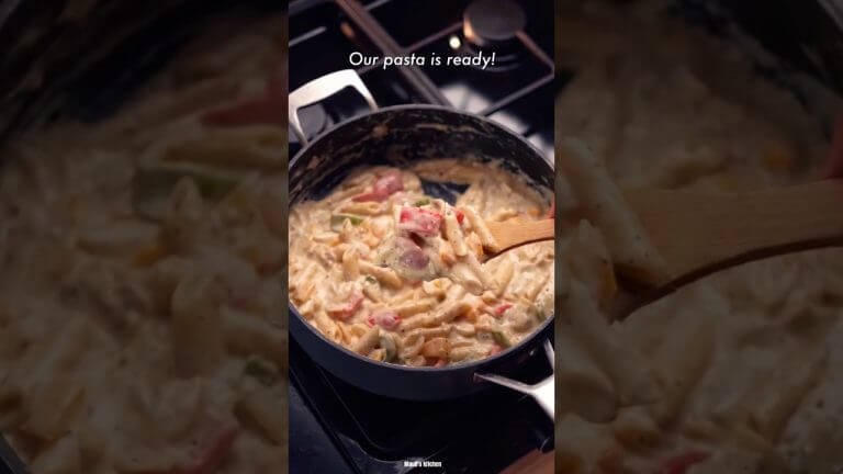 THE TASTIEST WHITE SAUCE PASTA RECIPE 😋 #food #youtubeshorts #recipe #shortsvideo