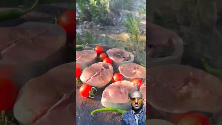 Cooking Bonito Fish on The Rock 🐟