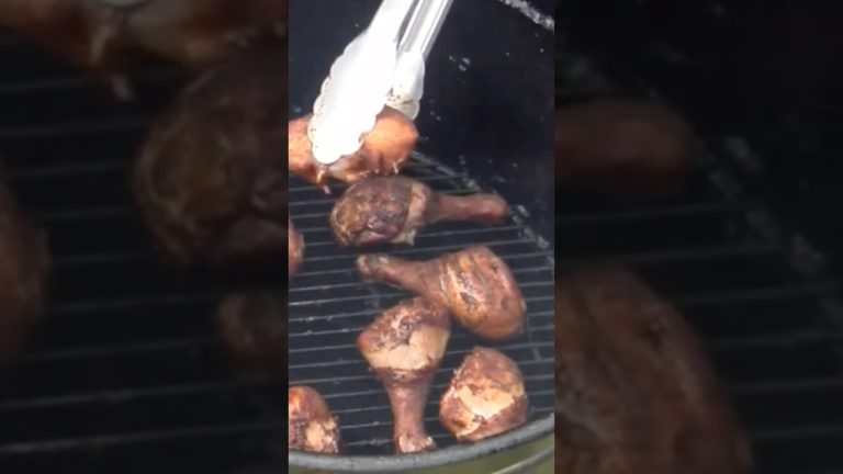 Don’t You Love Chicken Legs??? #holidayonshorts #bbqchicken #youtubeshorts