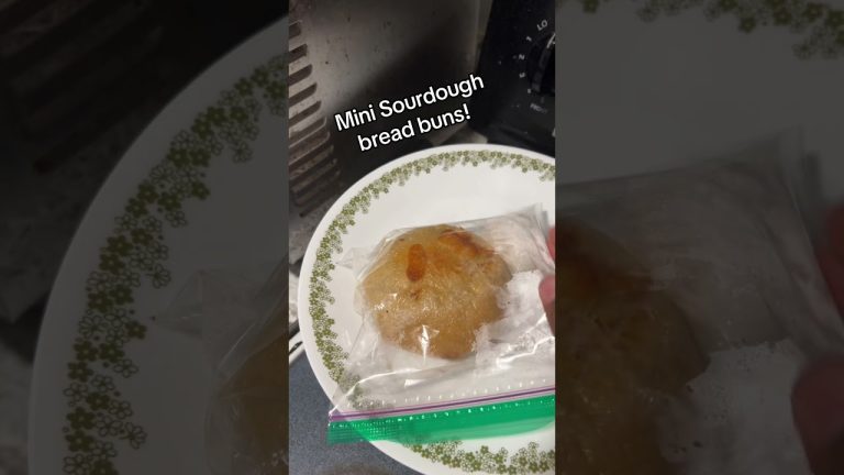 Check out my #cute little #sourdough buns! #sourdoughbread #sourdoughbaking #sourdoughstarter