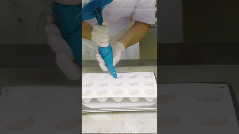 Crafting Elegance: The Art of Making a Mont Blanc Dessert at The Ritz 🌰