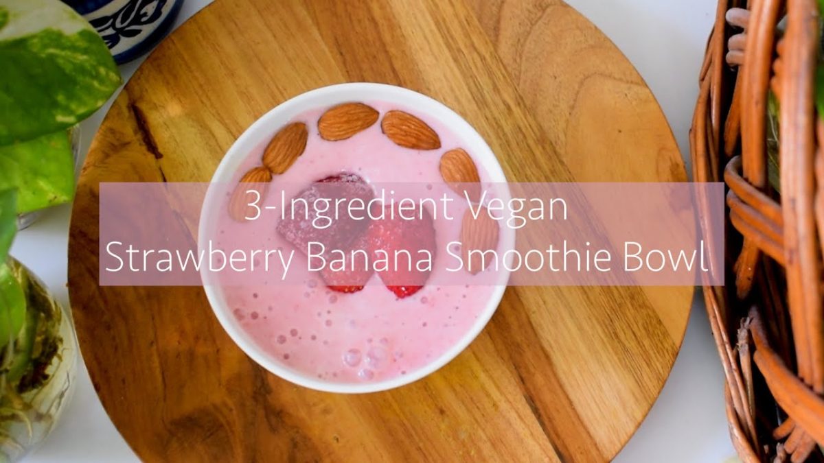 3-Ingredient Vegan Strawberry Banana Smoothie | Healthy & Easy Dairy-Free Recipe |Strawberry Special