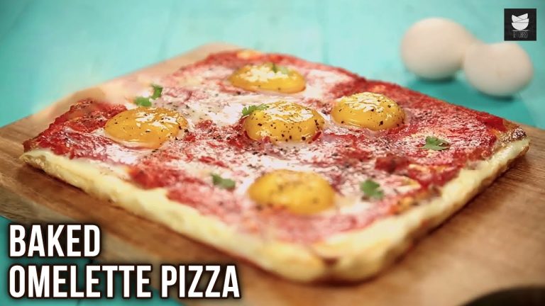 Baked Omelette Pizza Recipe | Healthy Breakfast Recipe | How To Make Bread Omelette Pizza At  Home