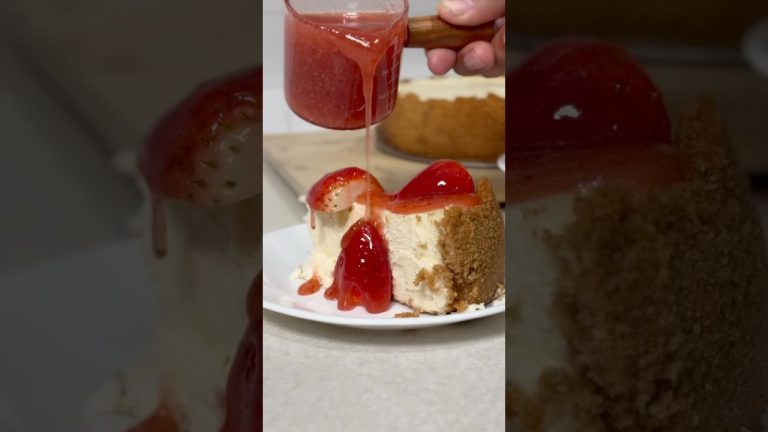 Beat cheesecake I’ve ever made  #trending #valentinesday #cheesecake ￼#shorts