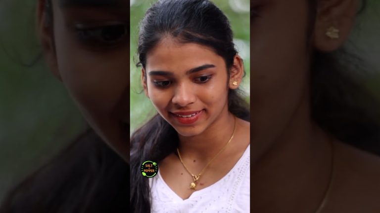 ഉള്ളത് കൊണ്ട് നമുക്ക് കളറാക്കാന്നെ #ChickenSmashedPotatoes #smashedpotatoes #chickenrecipes