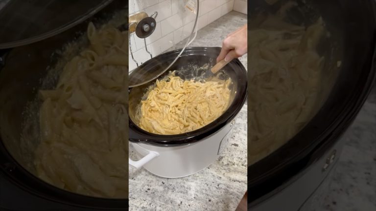 Crockpot Southwest Ranch Chicken Pasta – Super Easy Crockpot Meal!