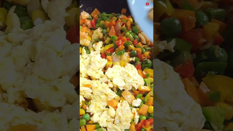 Rice in egg, chicken and shrimp #recipe #newyear #stirfry #food #cooking #homemade #kitchen #nigeria