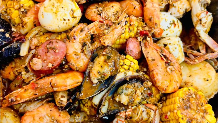 Best Seafood Boil Recipe | Seafood Boil | SA YouTuber | Easy Seafood Boil Recipe