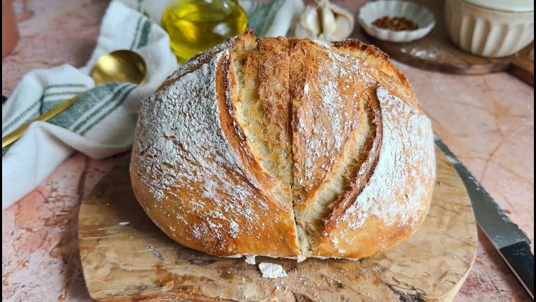 Dutch oven bread with 4 Ingredients (No Sourdough)