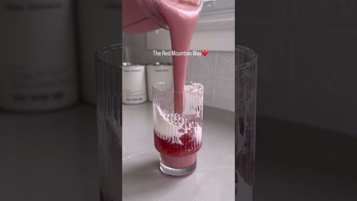 Viral Hailey Bieber Smoothie, The Red Mountain Way #recipe #proteindessert #easyrecipe #highprotein