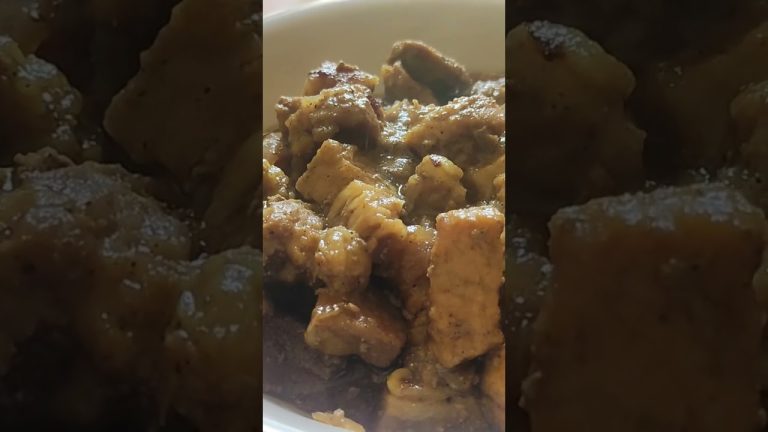 #delicious Pork Pepper Gravy, Full recipe on @TinyServings. #porkrecipe #pork #cooking #porkpepper