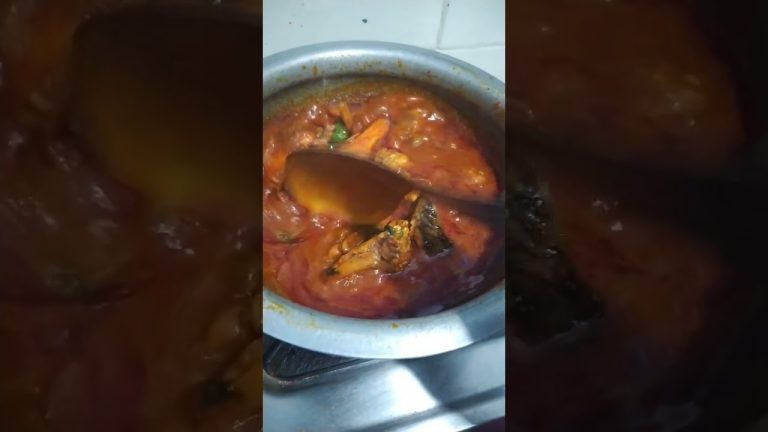 తెలంగాణ చాపల పులుసు😋😋😋#chapala pulse recipe#fish curry#foodvlog#shortsvideo