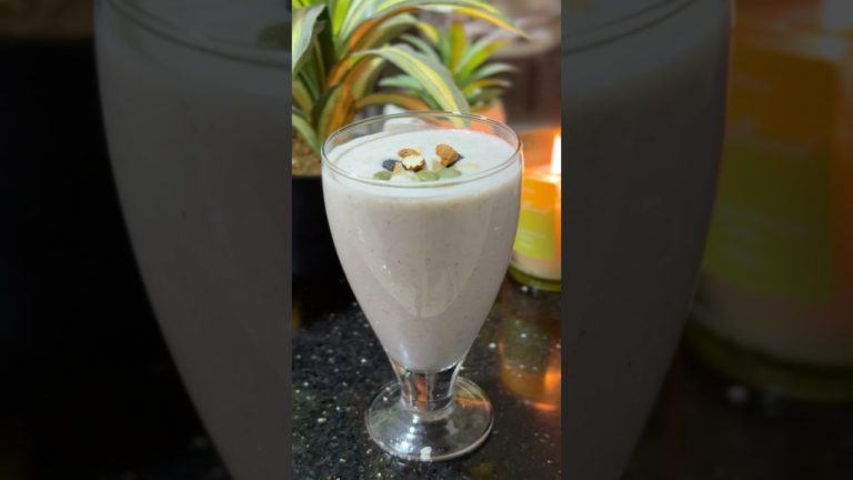 Balanced Healthy Makhana Dry Fruits Smoothie 🍸 #healthyrecipes #viralvideo #shorts #dryfruits