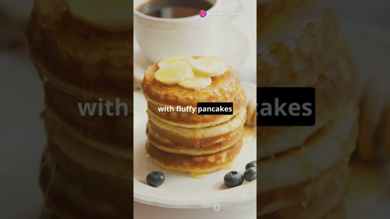 Fluffy Pancakes & Green Avocado Smoothie:Easy Breakfast Recipe!