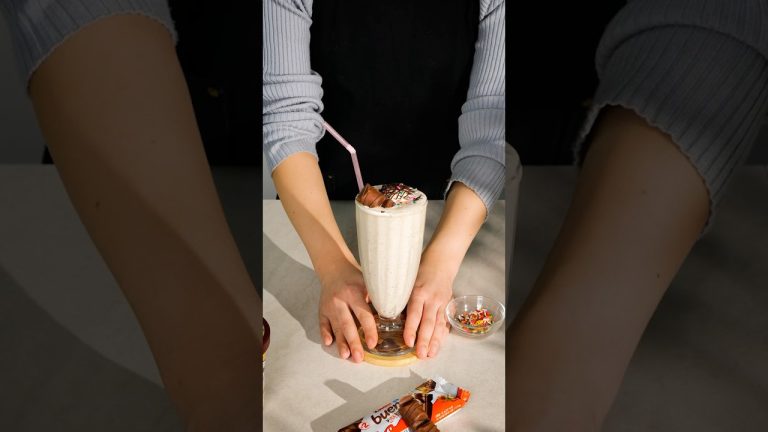 Kinder Bueno Milkshake 밀크쉐이크