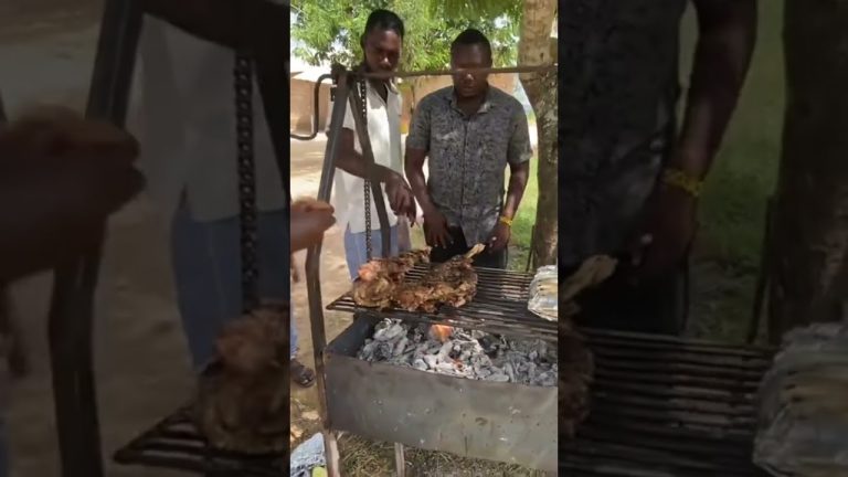African Village Life | Roasting Goat Meat #cooking #villagelife #viralvideo