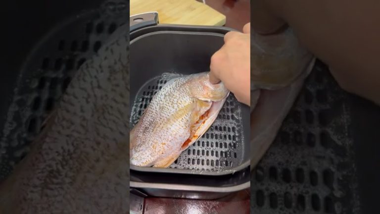 FRYING WHOLE FISH IN AIR FRYER | Tasty Brown and Crispy Air Fried Fish
