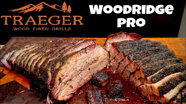 First Time Ever Smoking On A Traeger – Woodridge Pro – Smoked Brisket