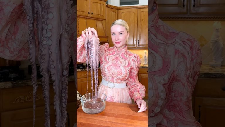 How to Cook a Perfect Octopus👇 Step by Step Guide and Full Recipe below 👇