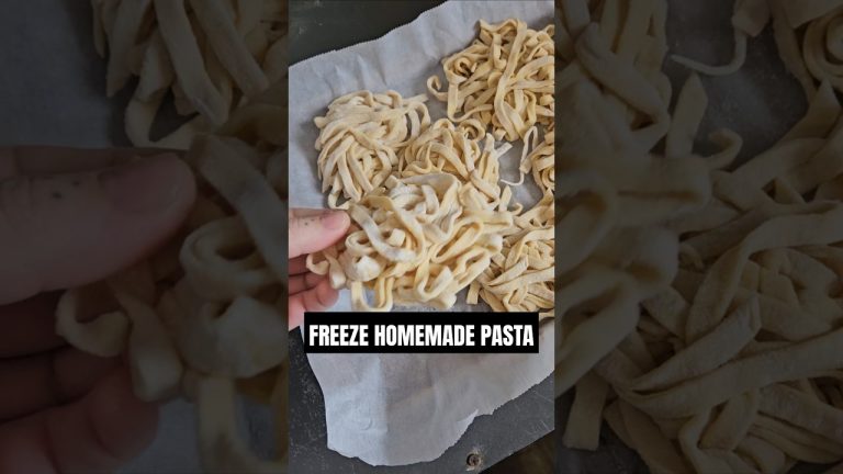 Freeze your fresh homemade pasta #shorts #discardrecipes