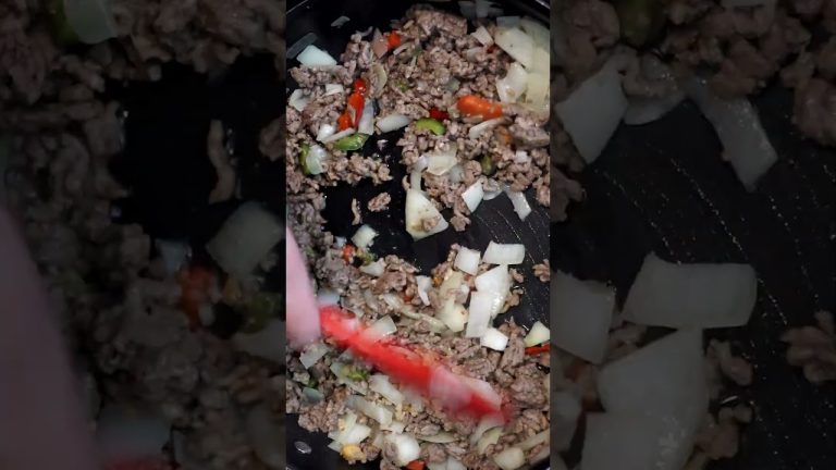 Easy American Goulash One Pan Meal | Beef Recipe | Dinner  | The Southern Mountain Kitchen #shorts