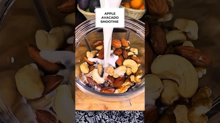 🍎🥑Apple Avacado smoothie for breakfast #avacado  #shorts