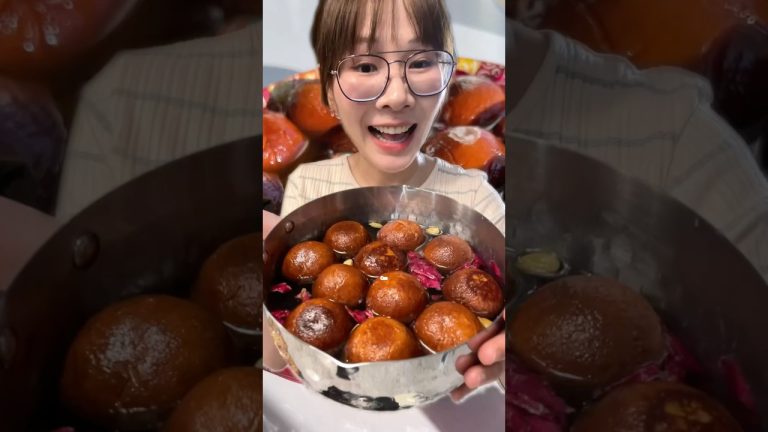 First time trying an Indian dessert – gulab jamun 🇮🇳😋